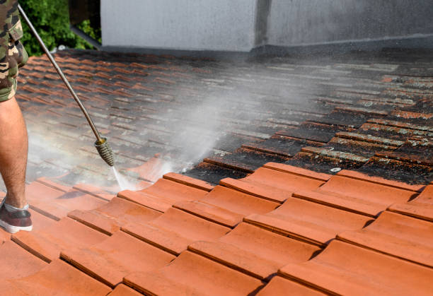 Best Deck Cleaning Services  in San Saba, TX